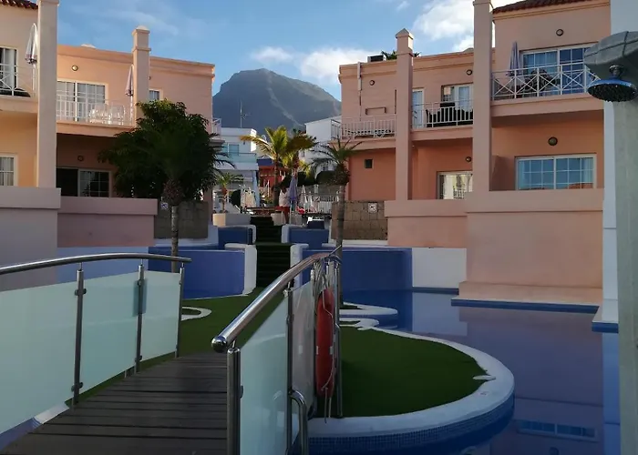 Bluesea Bahia Fanabe & Hotell 3*